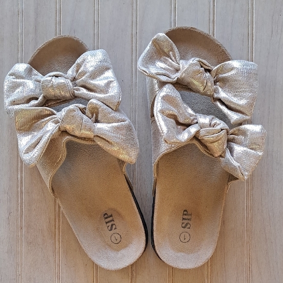 unbranded Other - NEW Sip Boutique Metallic Gold Bows Slip-On Girly Fun Comfy Sandals Cork Footbed